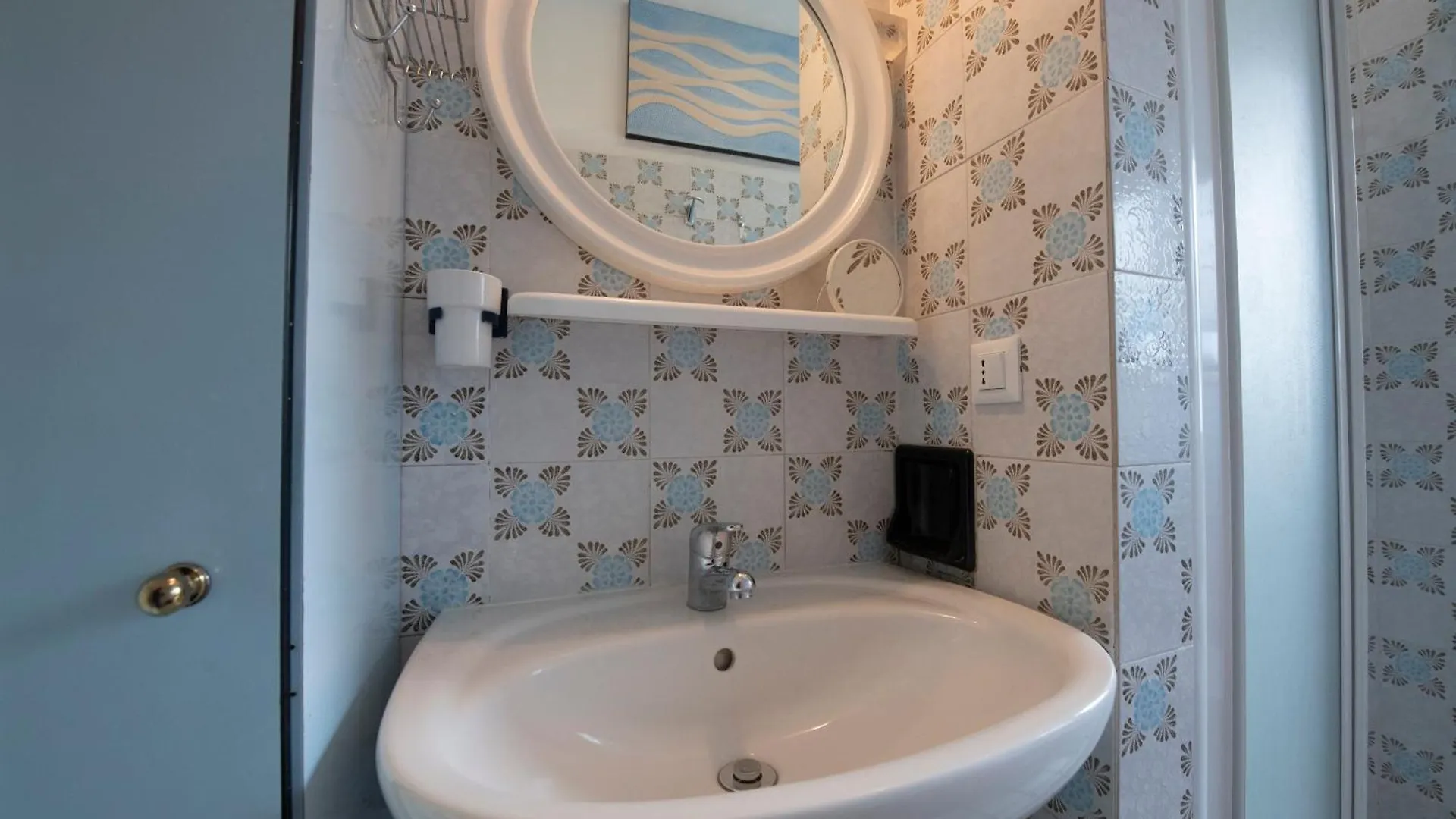 239 - Casa Del Sole Vista Mare Moneglia - 5Minuti A Piedi Dal Mare - Parcheggio Privato Apartment Italy