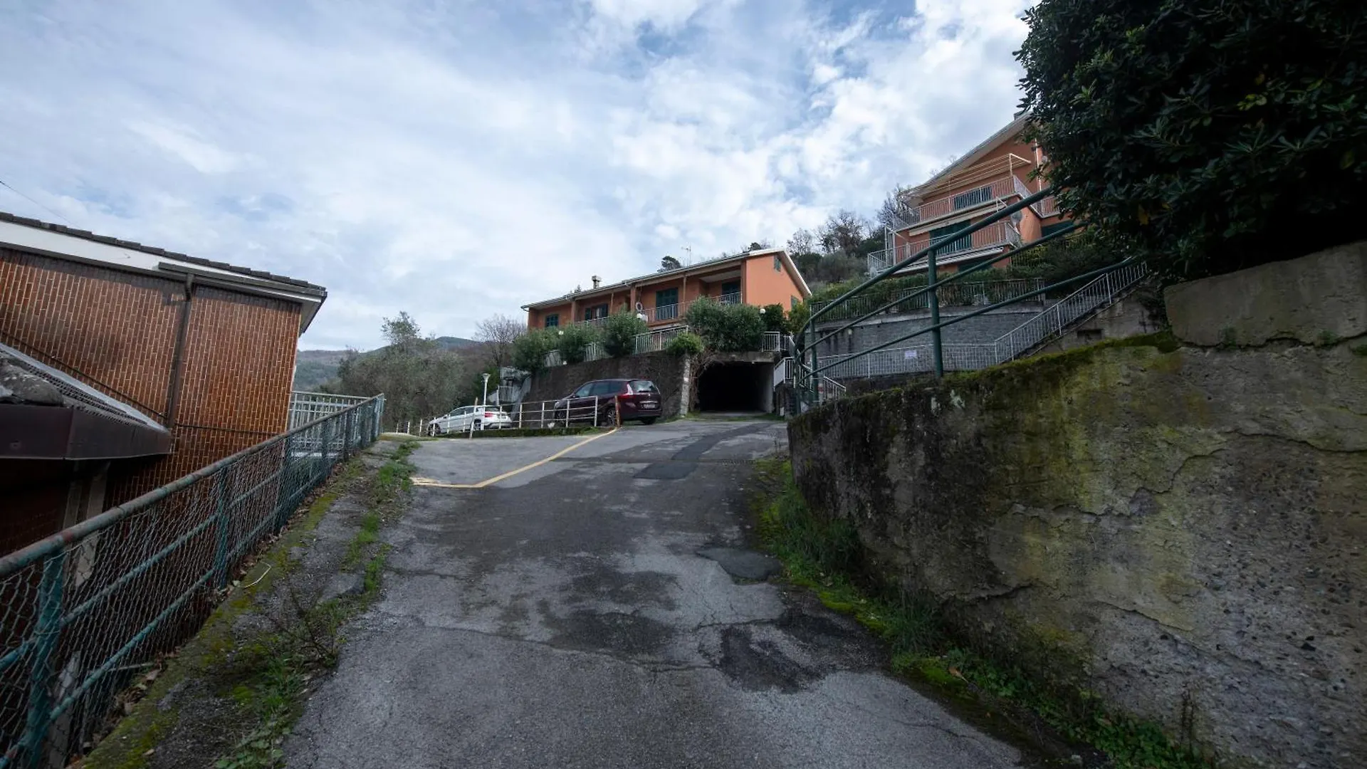 239 - Casa Del Sole Vista Mare Moneglia - 5Minuti A Piedi Dal Mare - Parcheggio Privato Apartment 0*,  Italy