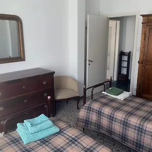  Appartamento Casa Bianca 4 - Confortevole In Centro A